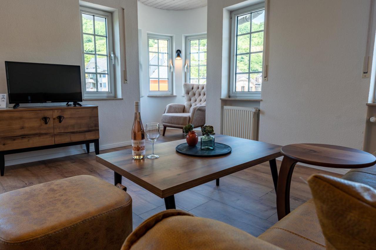 Moselresidenz Bellevue Alf Apartment Arrastal Bagian luar foto